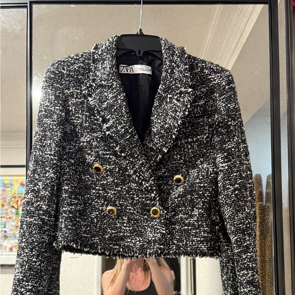 Zara Women's Black and White Tweed Blazer Chanel like xs